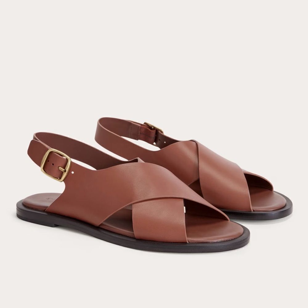 New Everlane The City Crossover Sandal In Rum